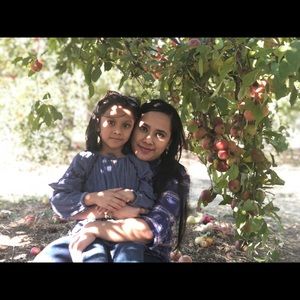 Meet your Posher, Halima